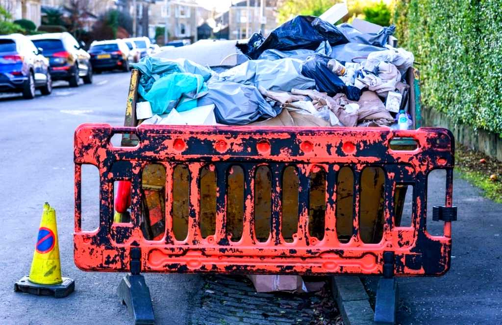 Rubbish Removal Services in Newtown Linford